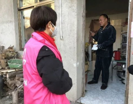 厦门防疫小姐姐照片,守护城市健康的美丽身影”